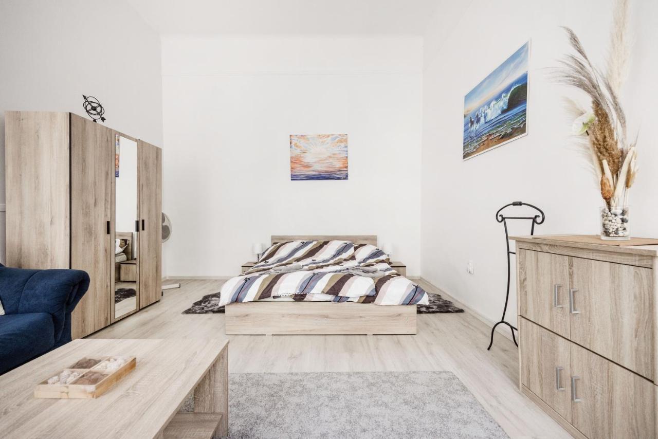 Apartamento Lovely In The Heart Of *